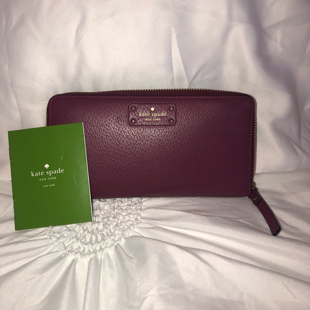 ✦ KATE SPADE WALLET ✦